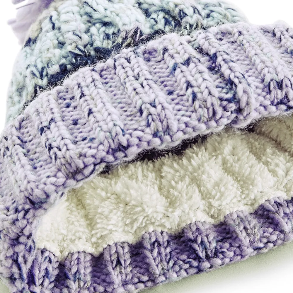 Corkscrew Pom Pom Beanie – Image 3