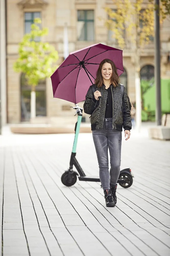 AOC-Pocket Umbrella