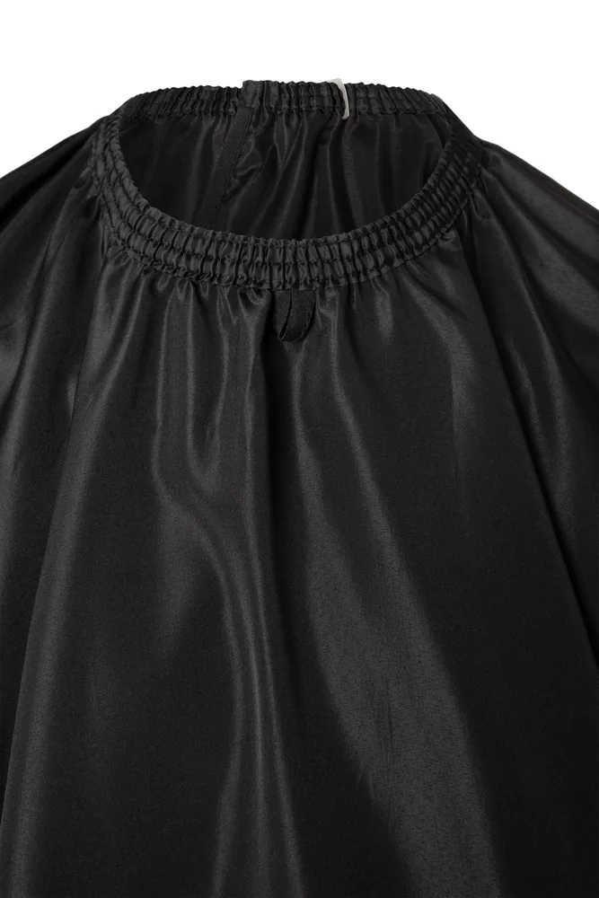 Water-Repellent Cutting Cape With Hand Grips – Image 5