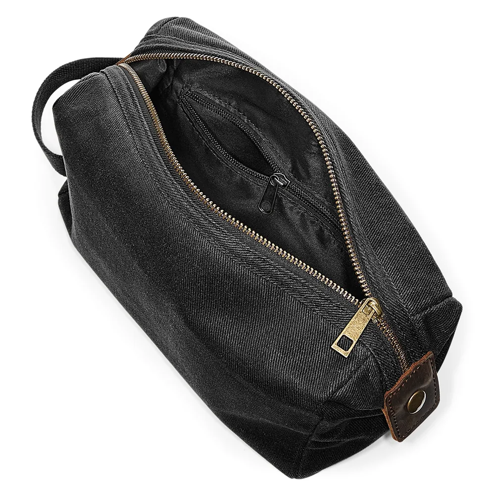Heritage Waxed Canvas Wash Bag – Image 3