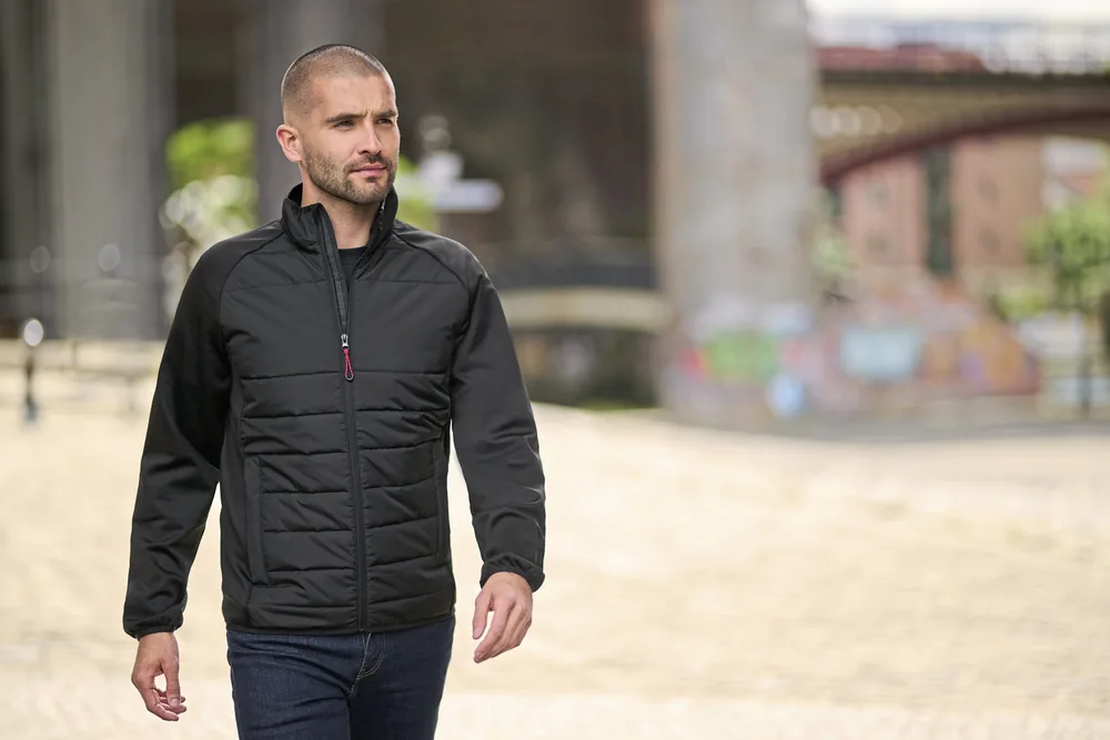 Essential Hybrid Jacket