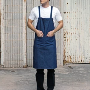 Hobby apron with cross bands and pocket